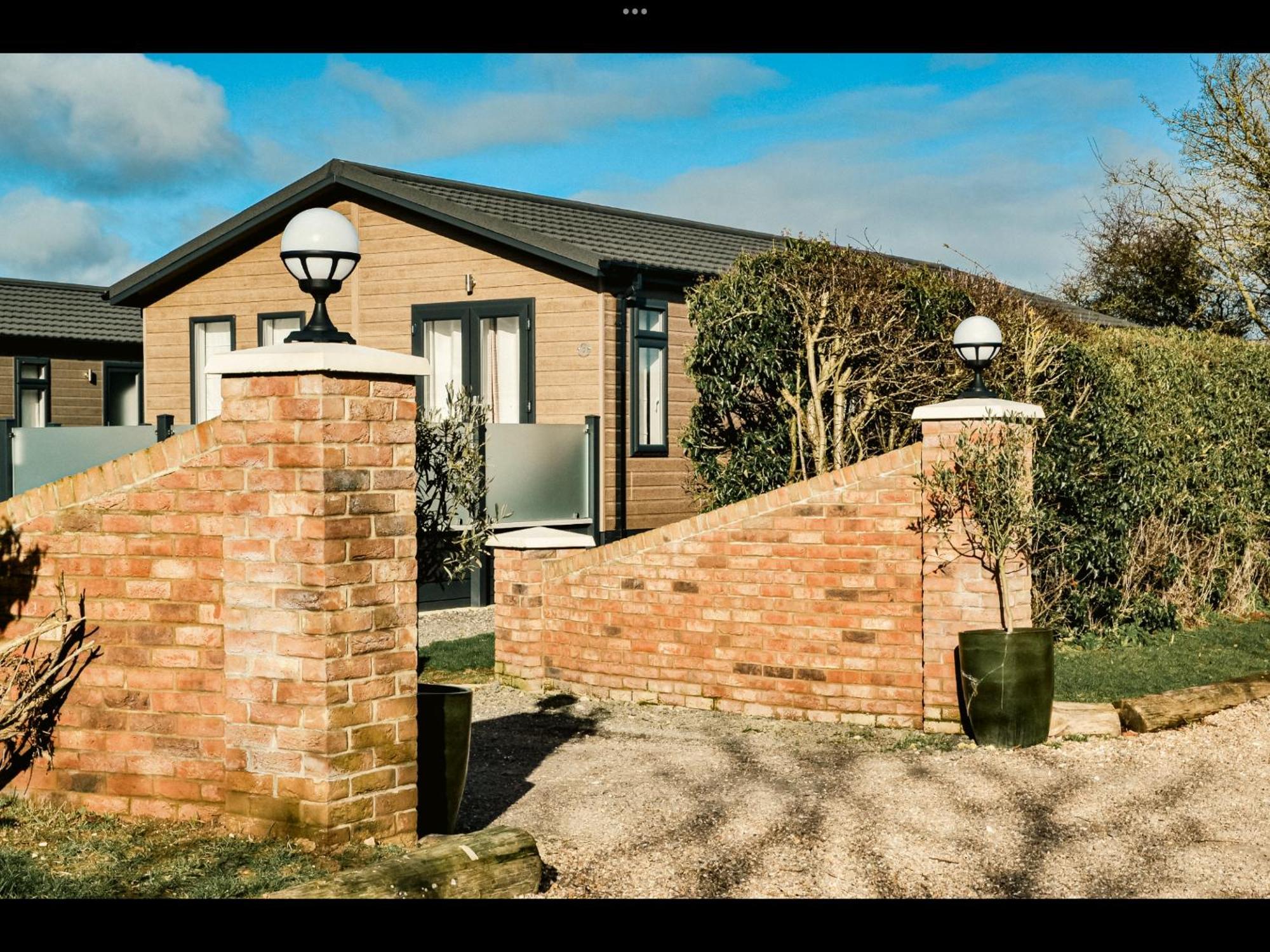 Brackenborough Lakes Resort Louth  Eksteriør billede