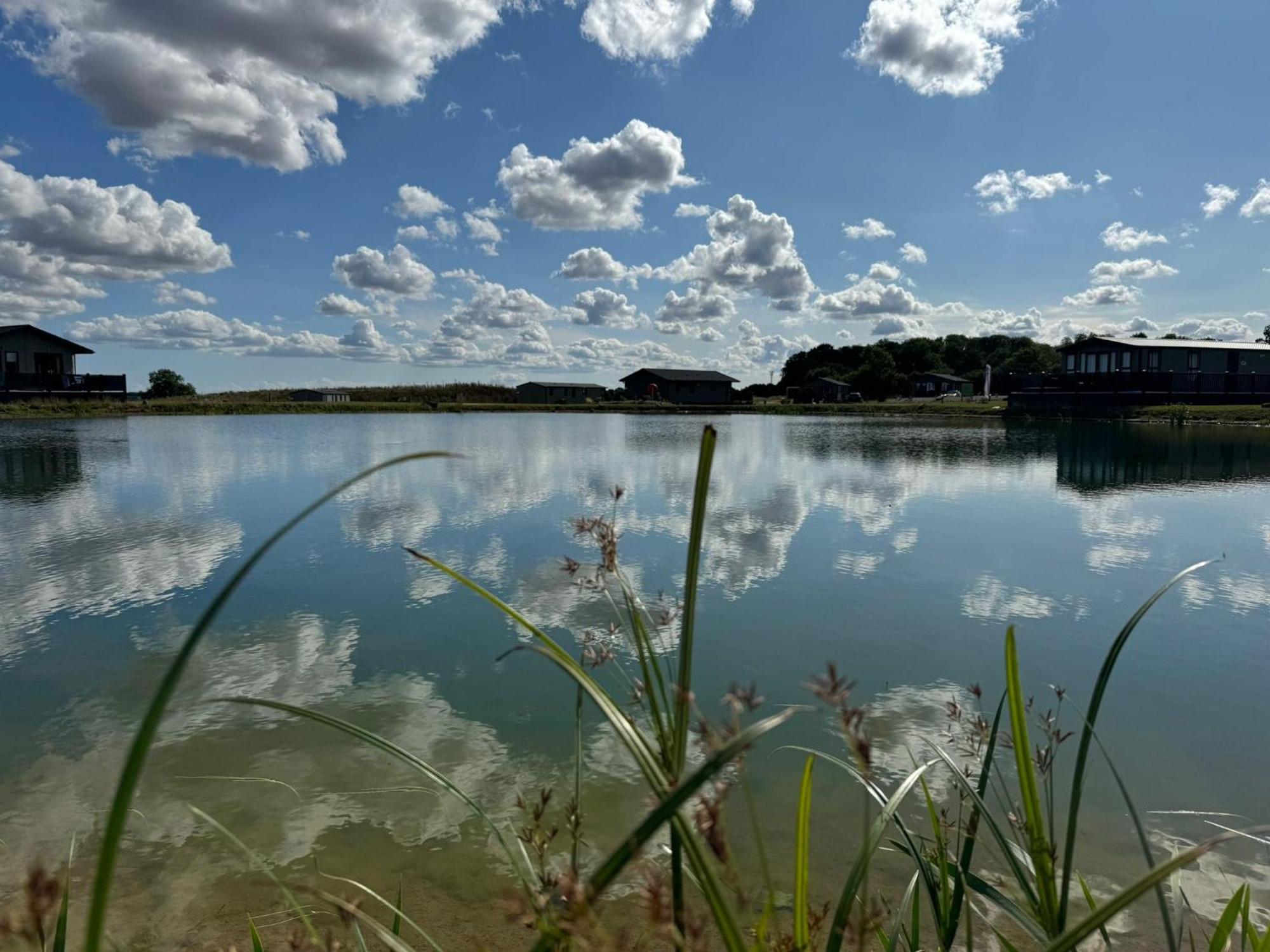 Brackenborough Lakes Resort Louth  Eksteriør billede