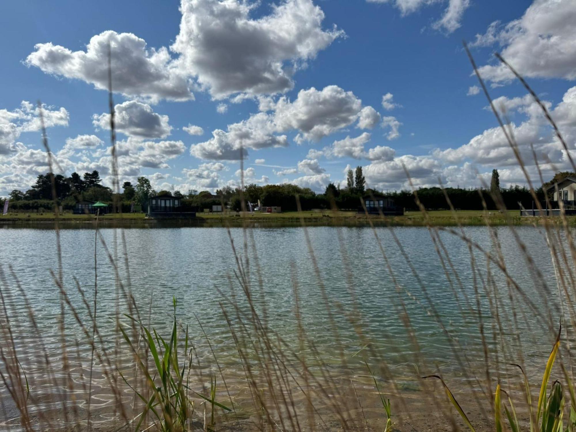 Brackenborough Lakes Resort Louth  Eksteriør billede